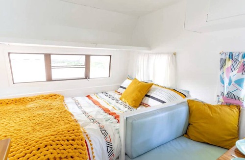 Miller Lake RV Rental | Recreational vehicle (RV) ∙ 1 bedroom ∙ 2 guests