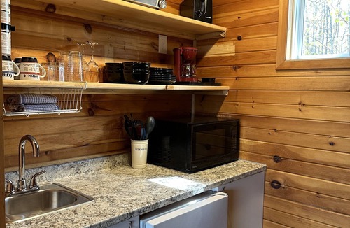 Manitoulin District Cabin | Red Lodge Resort