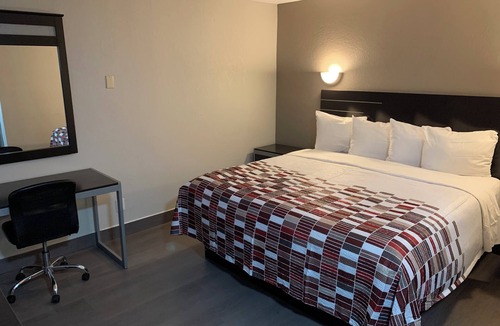 Copiague Hotel | Red Roof Inn Copiague
