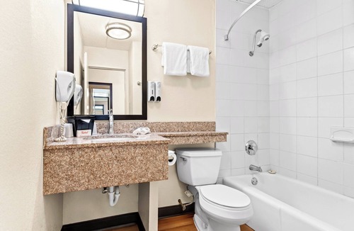 Cortland Hotel | Red Roof Inn Cortland