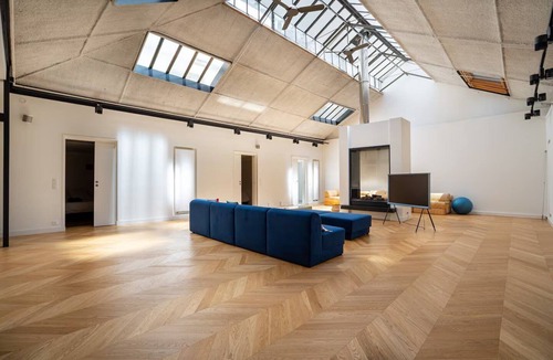 Les Halles Apartment | Refined Lines,Rare Volume – 290m² rare Loft Streamlined Luxury in Historic Paris