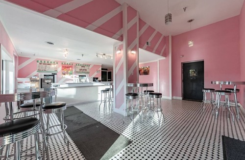 Regal Palms House | REGAL PALMS OASIS-dreamy resort style townhouse with many amenities