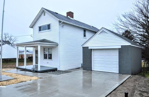 Elizabeth House | Reimagined 1915 Heritage House
