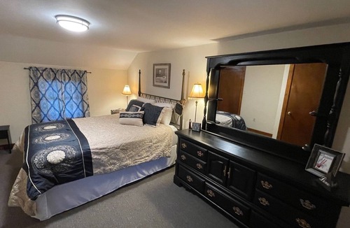 Aldenville Apartment | Relax and Enjoy The Countryside