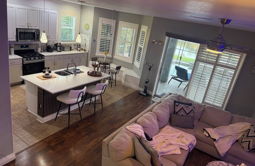 Riverview House | Relax in my calm and stylish space. Enjoy the relaxing lakeview and heated pool.