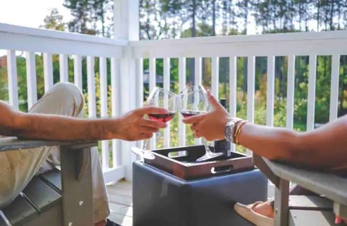 Oro-Medonte Condo | Relax or Explore! Northern Escape Cottage Condo - Country Club!