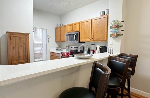 Lake Berkley House | Relax & Recharge: Stylish Villa w/Resort Amenities