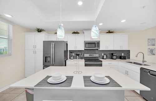 Kissimmee Condo | Relaxing 2 Bed Condo in Storey Lake Resort-304