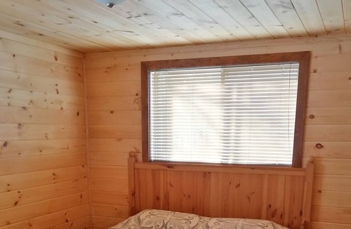 Wasaga Beach House | Relaxing Gateway! 2 min walk to the beach. Spring Weekly Discounts
