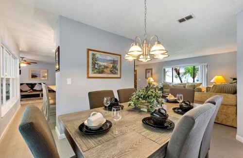 Indian Ridge Villa | Relaxing Indian Ridge Home with Pool, Near Disney & More villa