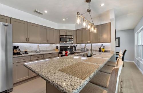 Indian Ridge Villa | Relaxing Indian Ridge Home with Pool, Near Disney & More villa