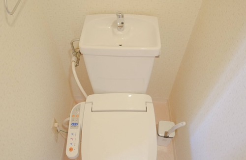 Nakano Apartment | Relaxing new furniture room / Room 401/6 people / 5 minutes from the nearest station / 10 minutes from Shinjuku / Near convenience store / High-speed Wi-Fi