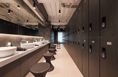 Shinbashi Hotel | Rembrandt Cabin and Spa Shimbashi - Caters to Men