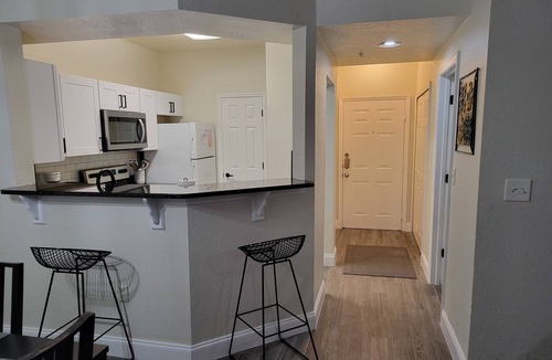 Oak Ridge Condo | Remodeled Affordable and near Orlando Attractions