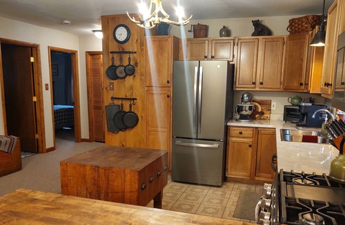 Lock Haven Cabin | Remote family cabin in the mountains near the Pine Creek Valley Rail Trail