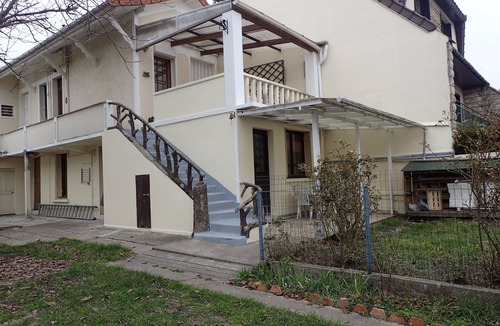 Bry-sur-Marne Apartment | Rental for 4/5 people, Near PARIS by RER A, Bord de Marne.