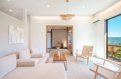 Atami House | Rental villa with tree terrace and natural hot springs with ocean views in all rooms/Atami Shizuoka