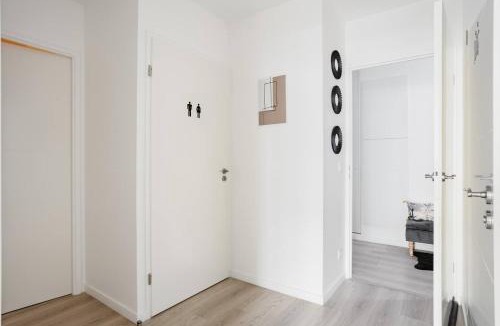 Petit-Colombes Bed & Breakfast | Residence Abraham-Bed&Breakfast Guest Room 2 LaDéfense U-Arena #Parking #Terasse #Fibre #View