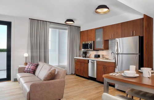 Norwalk Hotel | Residence Inn by Marriott Norwalk
