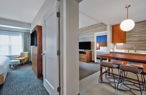 Florida Central Atlantic Coast Hotel | Residence Inn by Marriott Orlando at FLAMINGO CROSSINGS Town Center