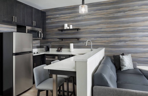 Garden City Hotel | Residence Inn Long Island Garden City