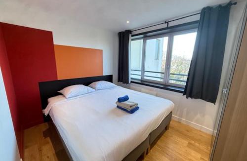 Issy-les-Moulineaux Apartment | Residence Issy
