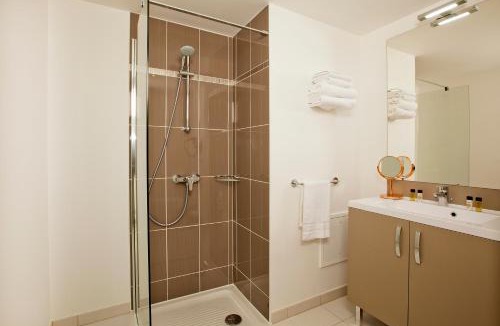 Asnieres-sur-Seine Apartment | Residhome Asnieres Park