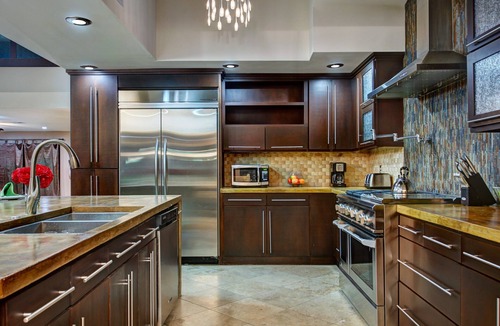 Paradise Valley Village Villa | Resort-like w/Tennis, Bocci, Golf & Games Galore!