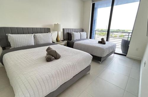 Doral Apartment | Resort Style Luxury Living in Doral, Miami
