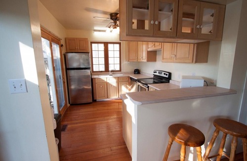 Wasaga Beach Cottage | Riverfront cottage - River Road