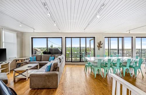 Ocean Beach House | Robbins Rest Retreat
