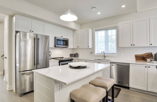 Minett House | Rockhaven Cottage (#36)