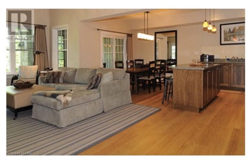 Seguin Villa | Rocky Crest Resort, Lake Joseph in Muskoka