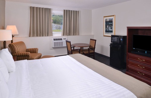 Sudbury Hotel | Rodeway Inn