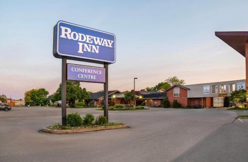 Stratford Hotel | Rodeway Inn Festival