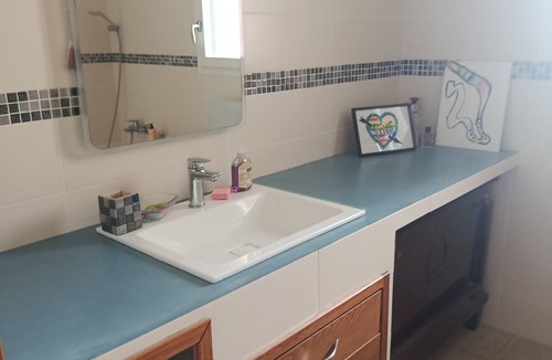 Aleria Bed & Breakfast | Room "Chambre 3" with Mountain View, Shared Pool and Wi-Fi