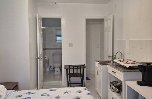 Florida Ridge House | Room-private Studio Retreat in Vero Beac