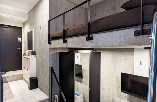 Akasaka Apartment | RoppongiAkasaka TATAMIhouse / Minato-ku Tokyo