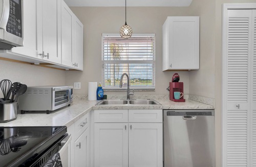 Fairvilla House | Rose's Lakeview