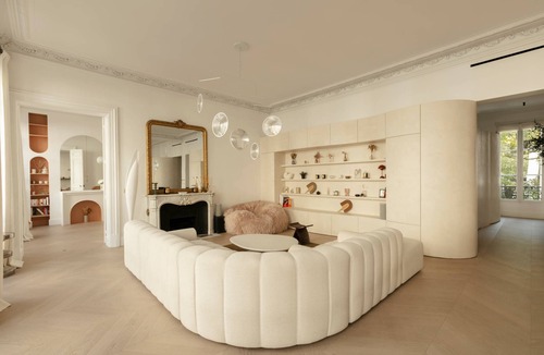 9th Arrondissement Apartment | Rue d'Aumale by onefinestay