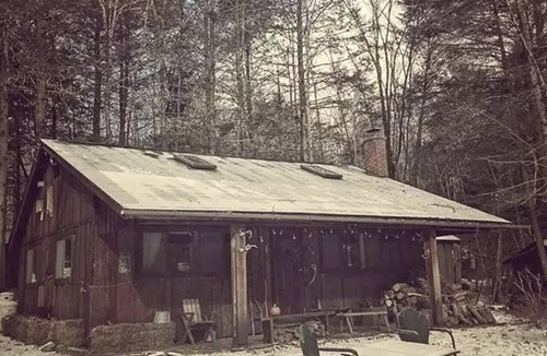 Narrowsburg Cabin | Rustic Cabin Retreat on the Ten Mile River in Narrowsburg, New York