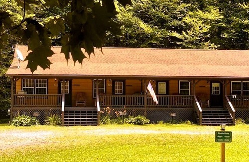 Mingo House | Rustic Studio Unit Perfect for a Couples Retreat in West Virginia