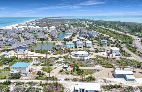 Port St. Joe RV Rental | RV Lot, Close To Beach, Full Srv ~ Salty Turtle