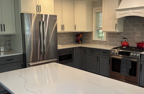 Merrick House | RYDER CUP ENTHUSIASTS: 11 miles from Bethpage Black. Spacious 4 bedroom home.