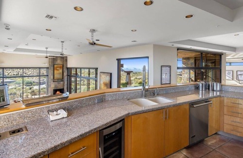 Pinnacle Peak House | Saguaro Point - Golfer's Paradise in Scottsdale