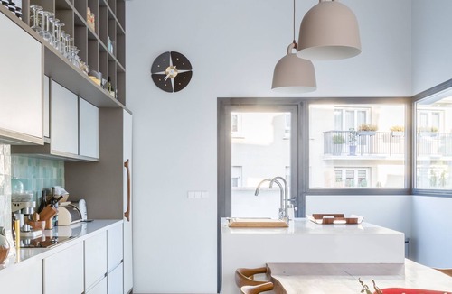 Saint-Lambert House | Saint-Lambert Deluxe, by Veeve