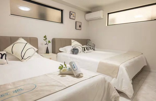 Honmachi Villa | Sakura River 18. 5 - minute walk from Hatsudai Station, 1 stop to Shinjuku.