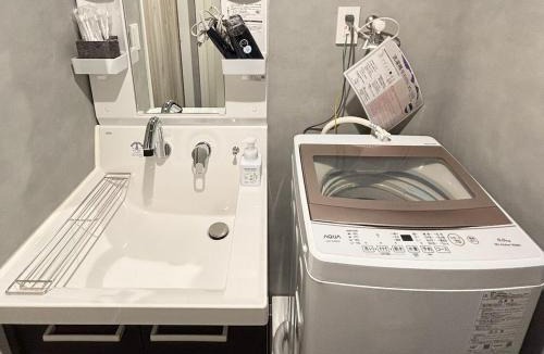 Shimomeguro Apartment | SALE Flawed Property with a loud music from neighbor but stay cheap in nice area