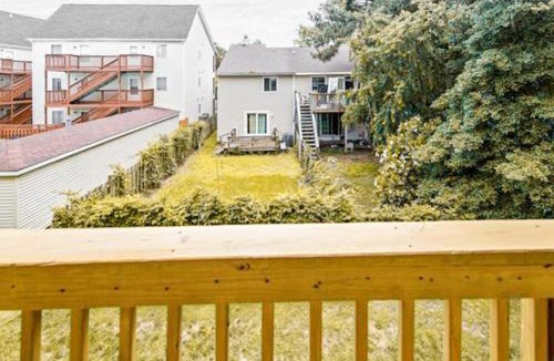 Caine Woods Apartment | Sandalwood 203B