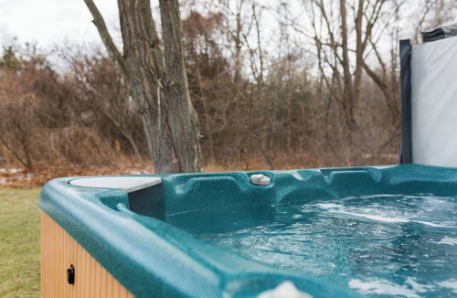 West Lake House | Sandpiper House | West Lake | 4 Bedrooms | Hot Tub